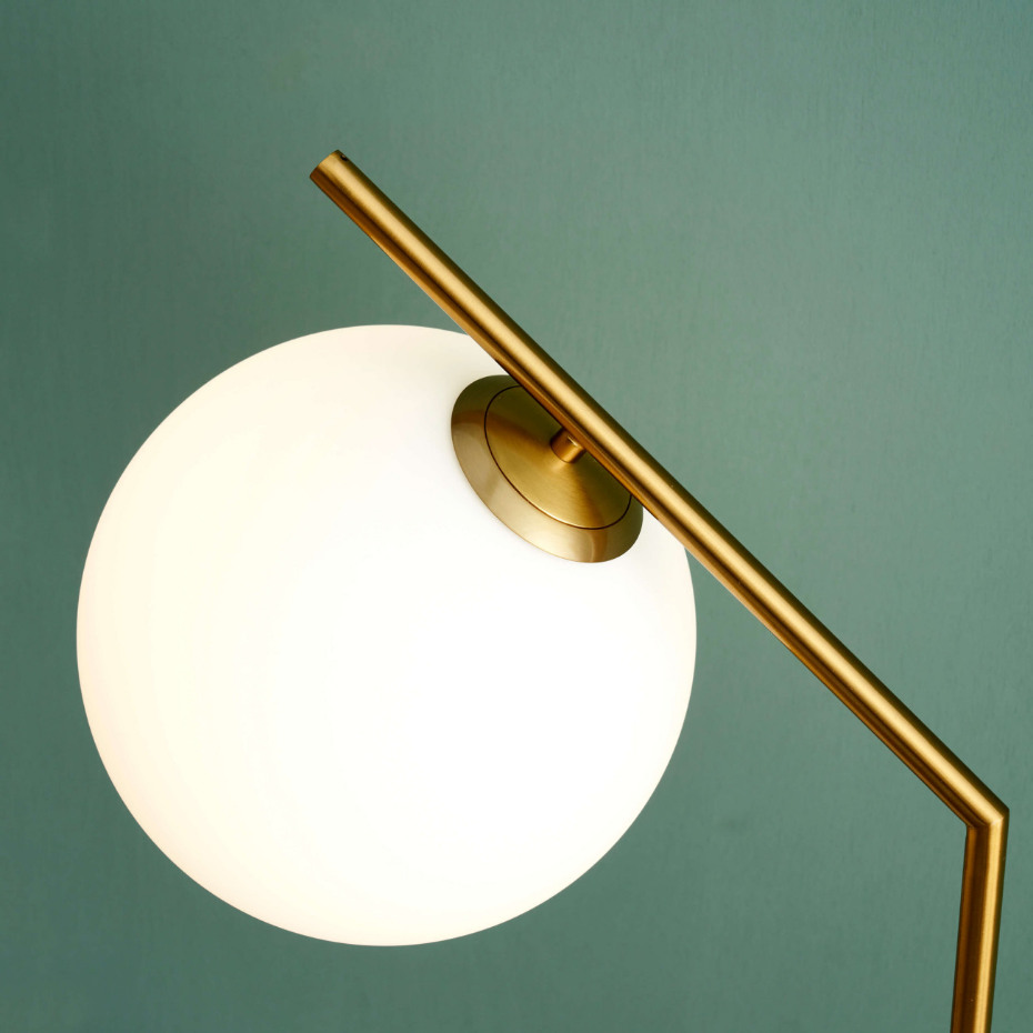 Lampe Design Épuré – MOLIA