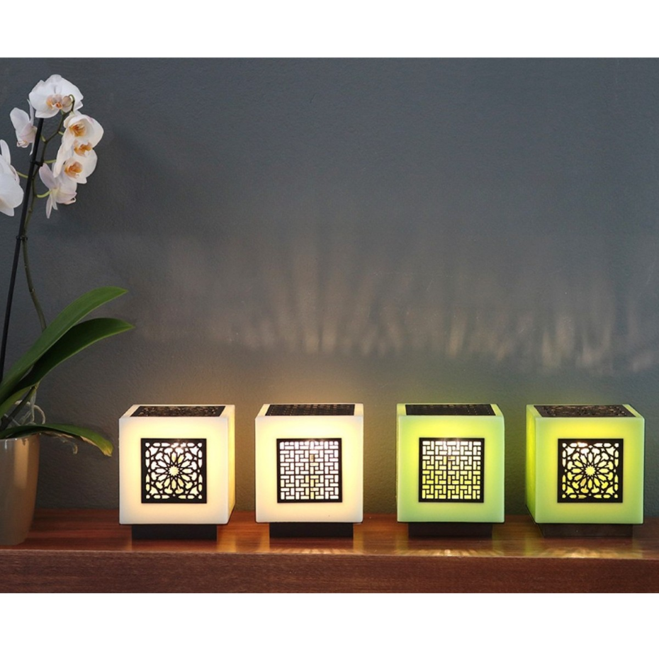 Lampe en véritable cire motif arabesque, ZEN