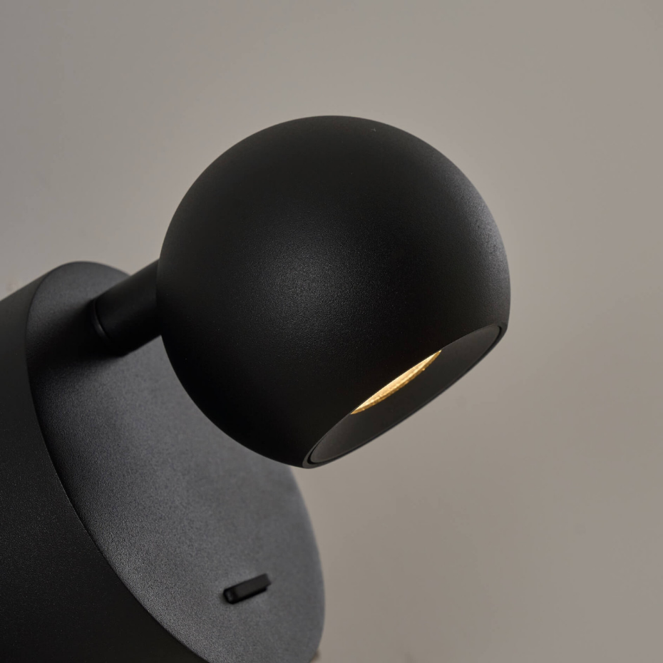 Liseuse murale compacte LED intégrée - LOËN
