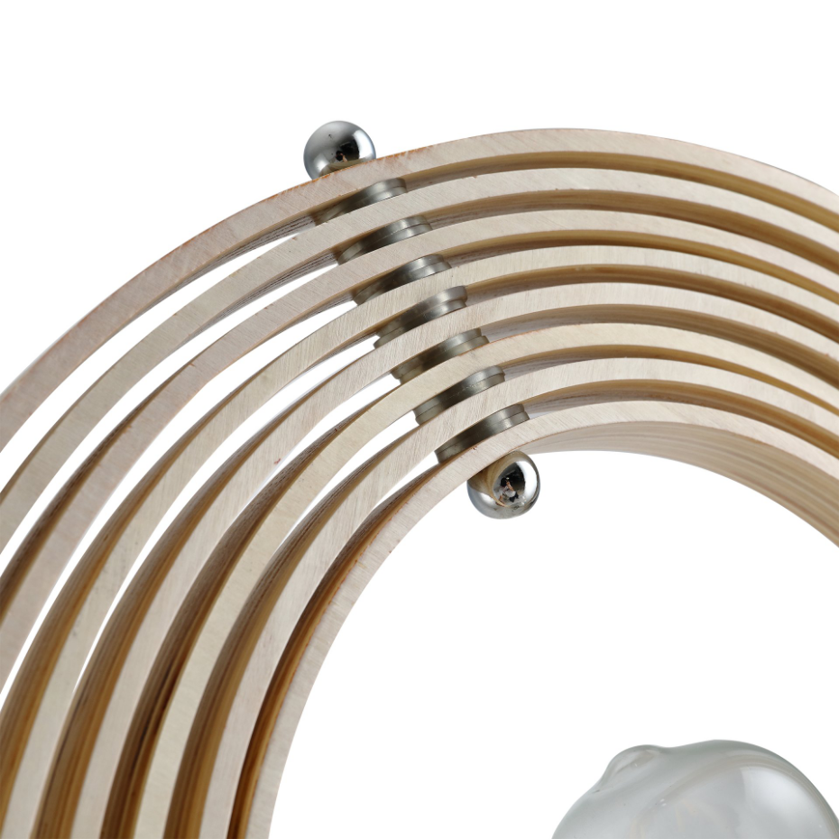 Lampadaire design en bois