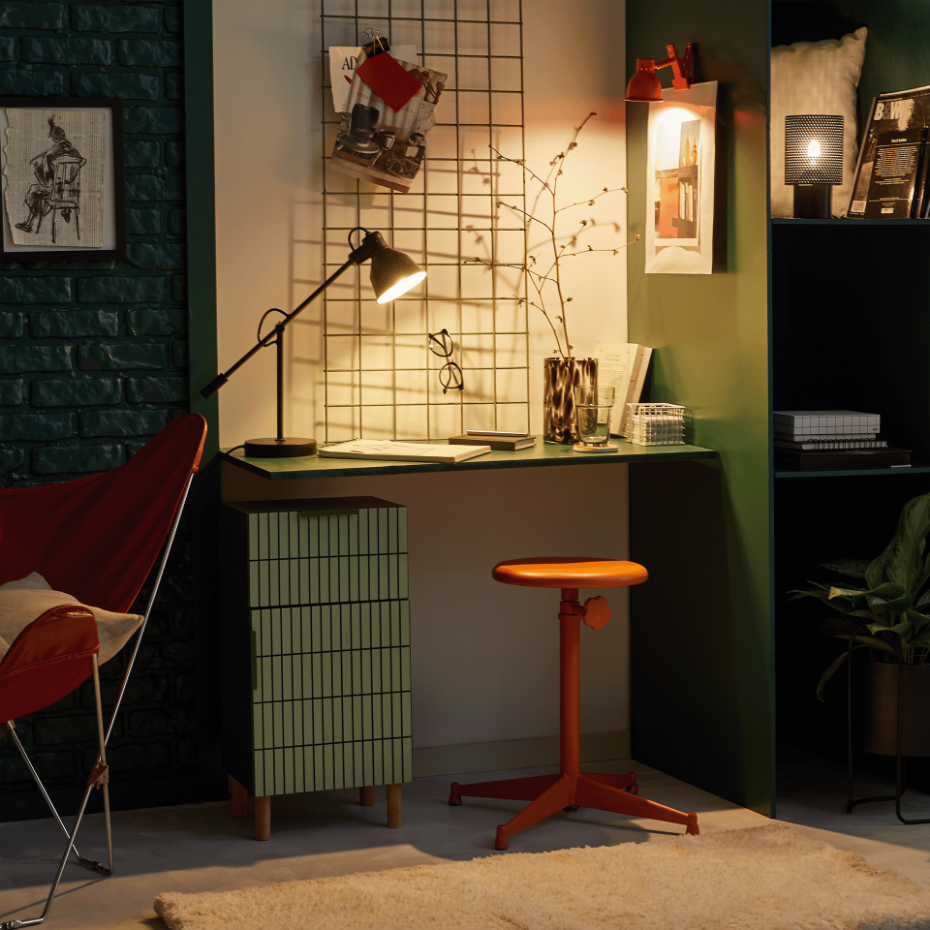 Lampe de bureau en fer, INSPIRE