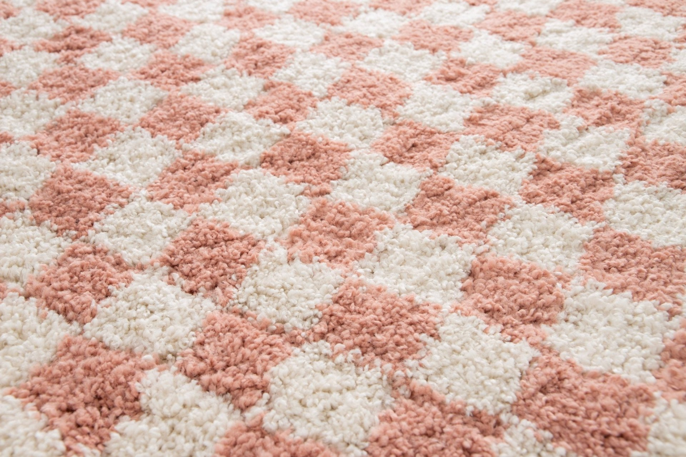 Tapis damier poils longs doux et volumineux CHECKERS