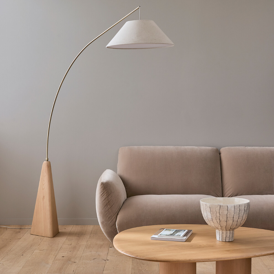 Lampadaire arc en chêne massif et lin, NESTWOOD