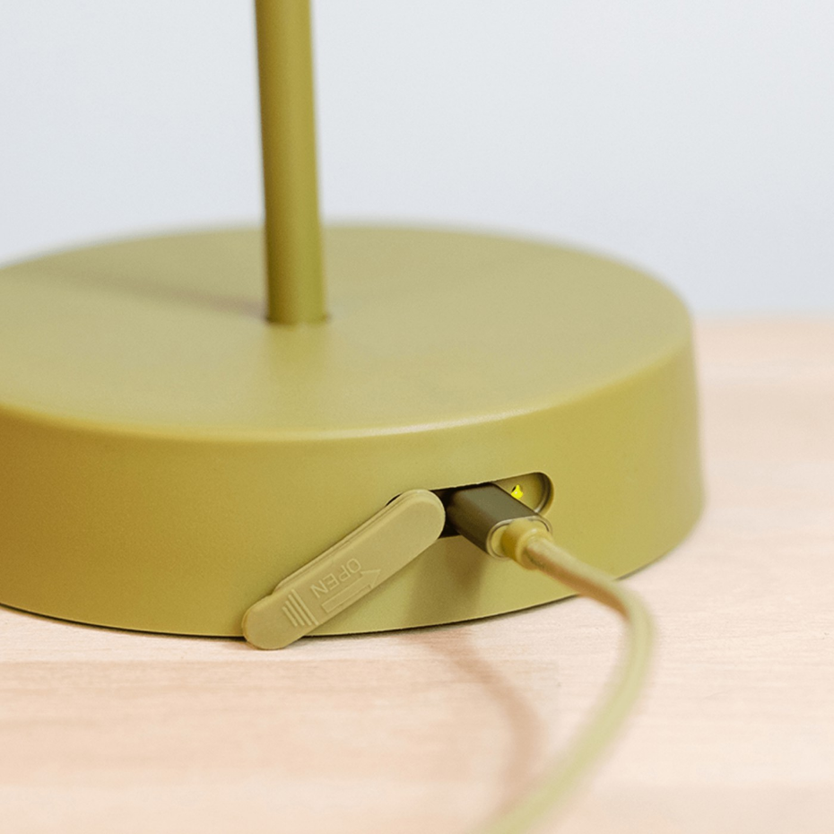Lampe de table mobile led  Oscar