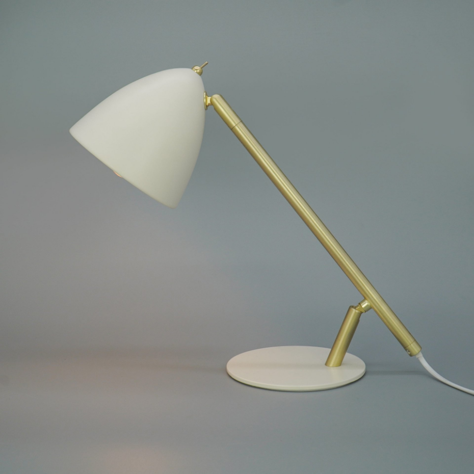 Lampe de bureau en fer, GRANMA