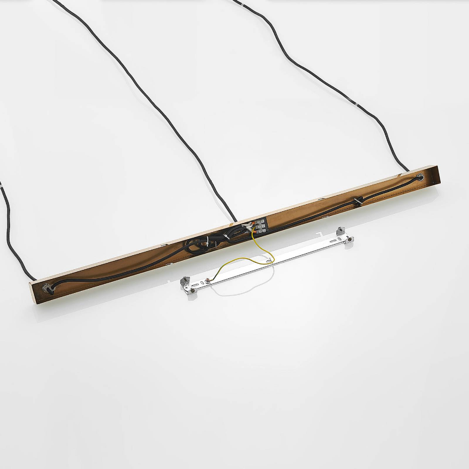 Suspension en métal moderne, Grady