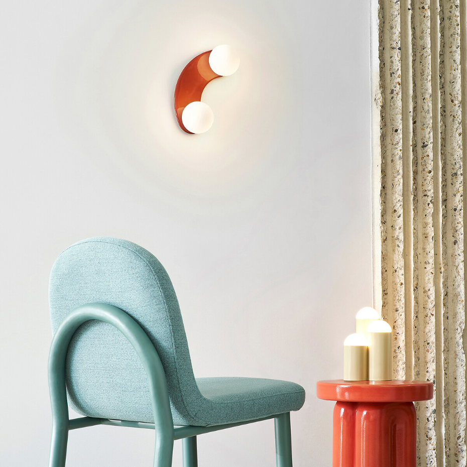 Applique double en métal fer et opaline, Soleo