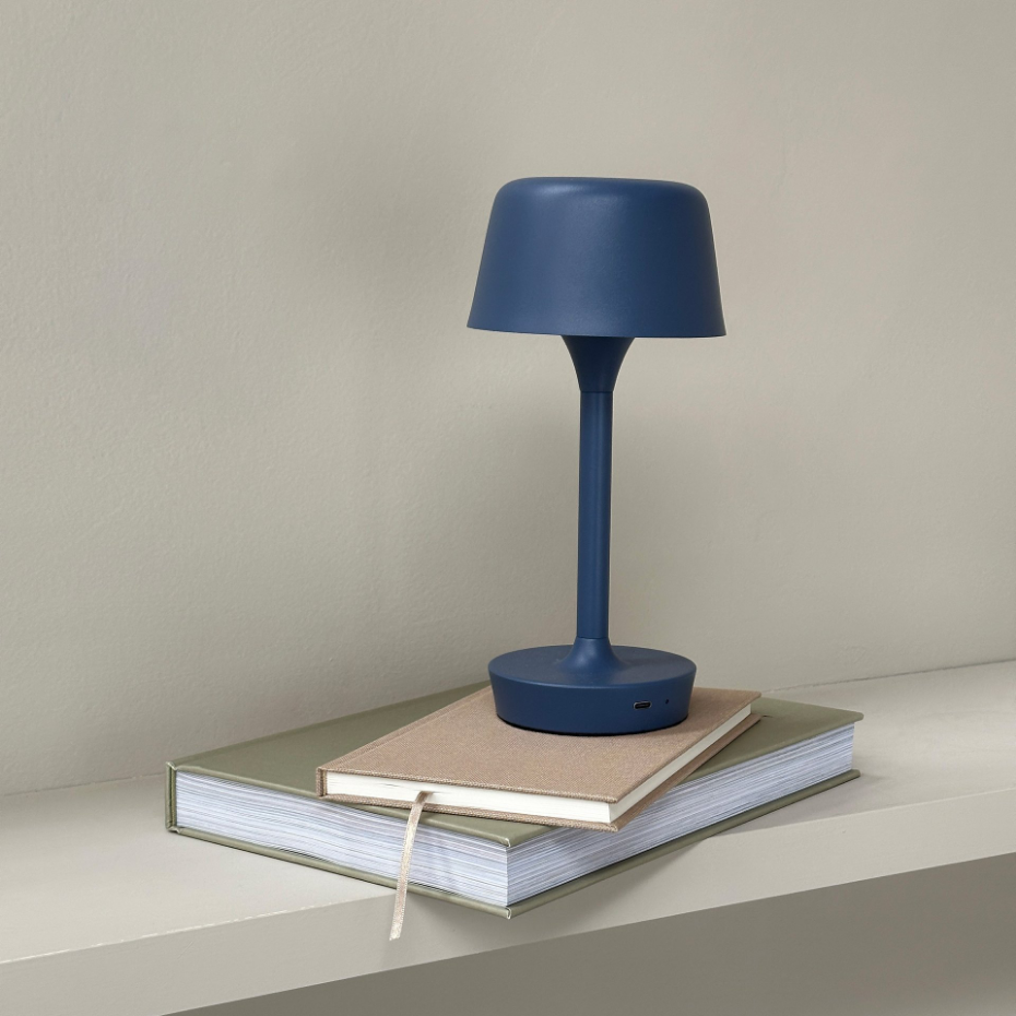 Lampe à poser en métal LED FLOW