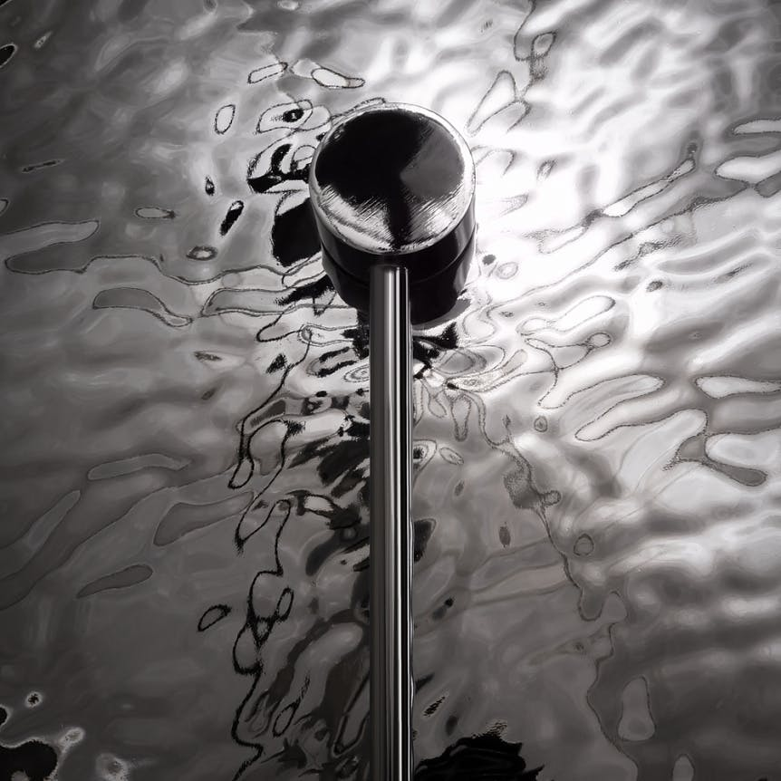 Applique ronde en verre à vagues CALERA