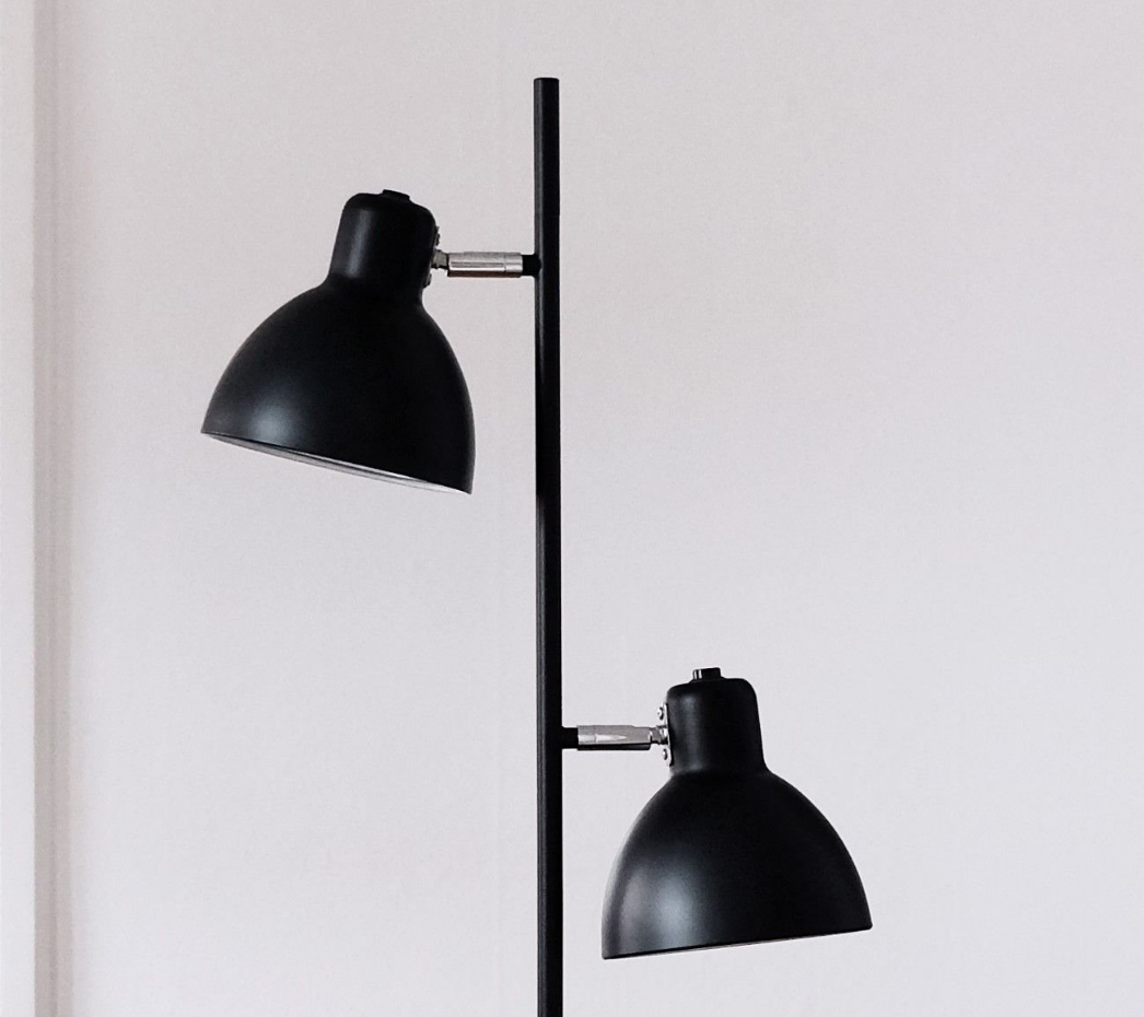 Lampadaire en Métal à deux points lumineux SKAGEN