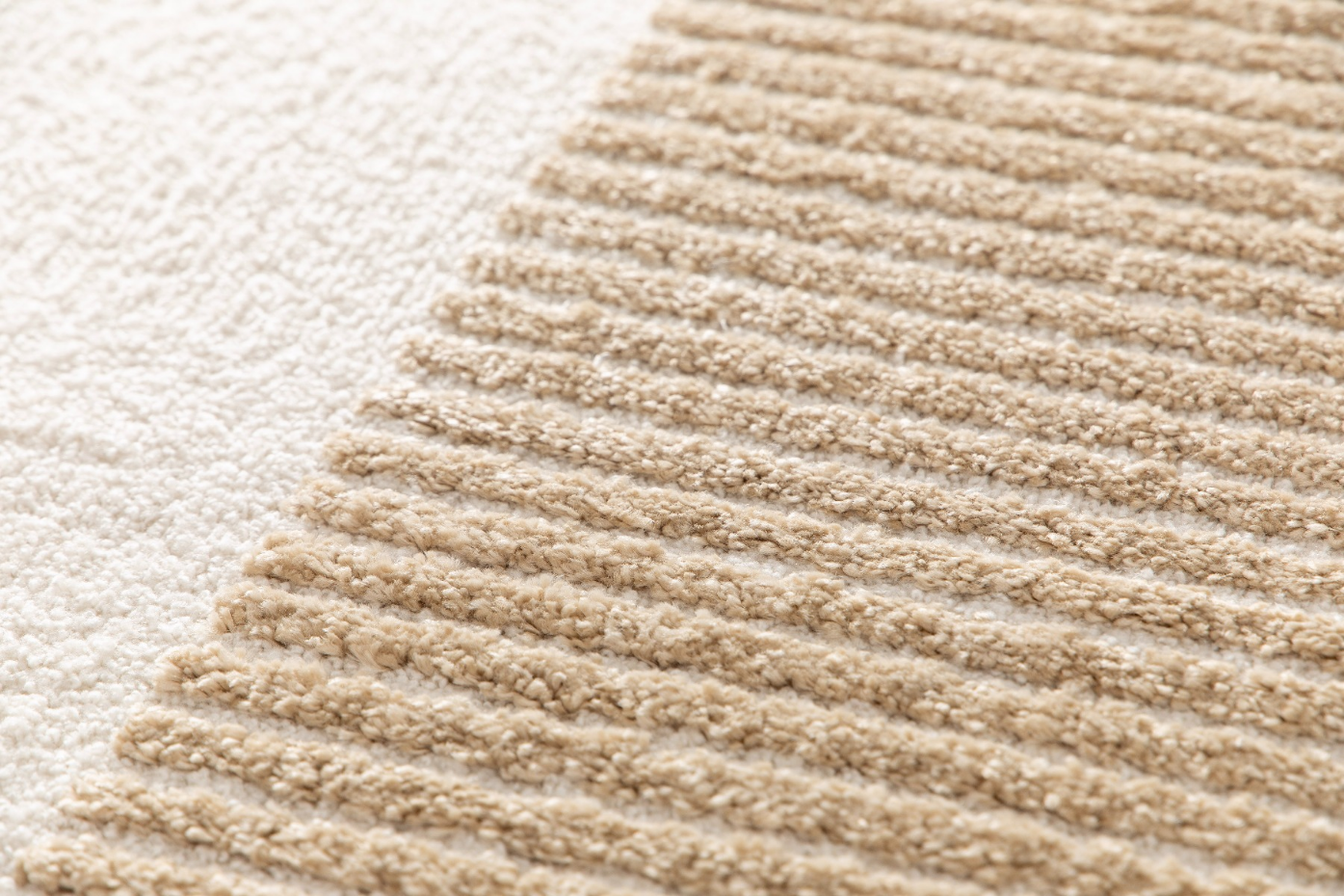 Tapis salon à reliefs doux à relief géométrique  DESIGN OPTIQUE