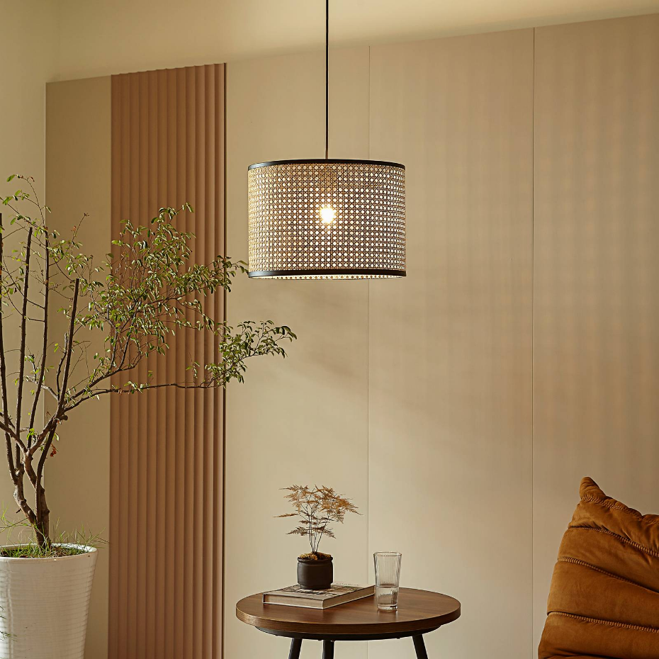 Suspension en bois scandinave, Yaelle