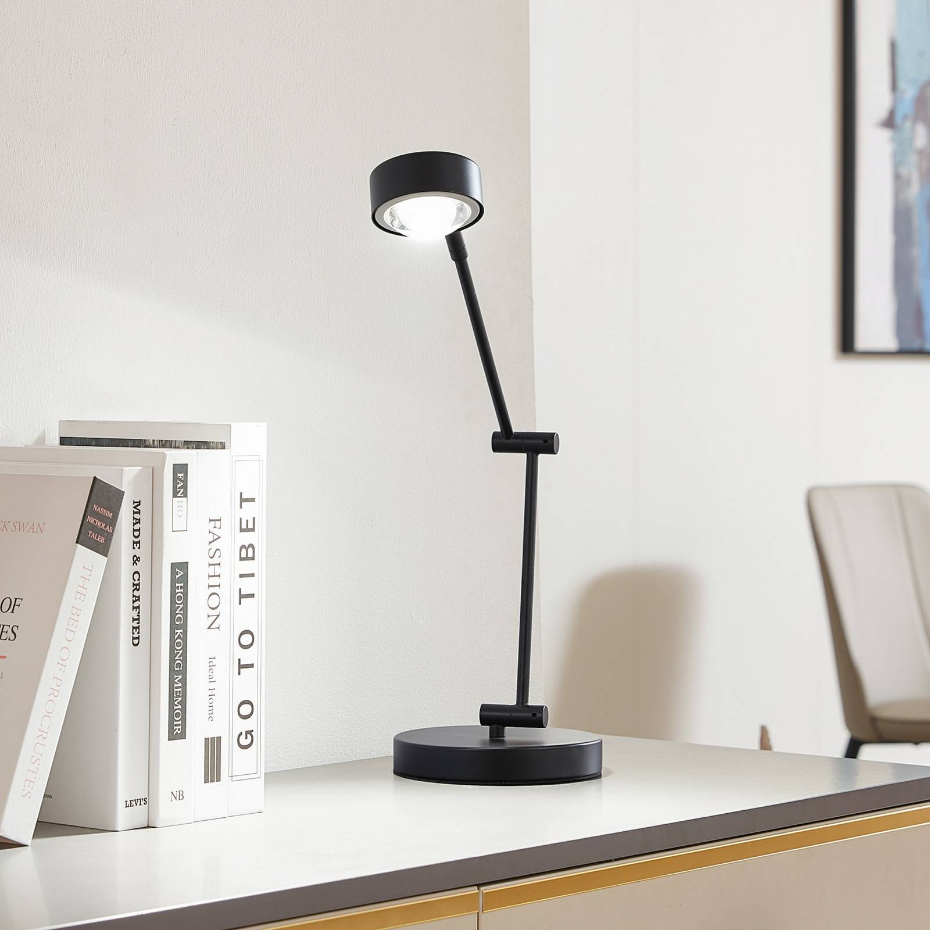 Lampe à poser en métal moderne, Jyla