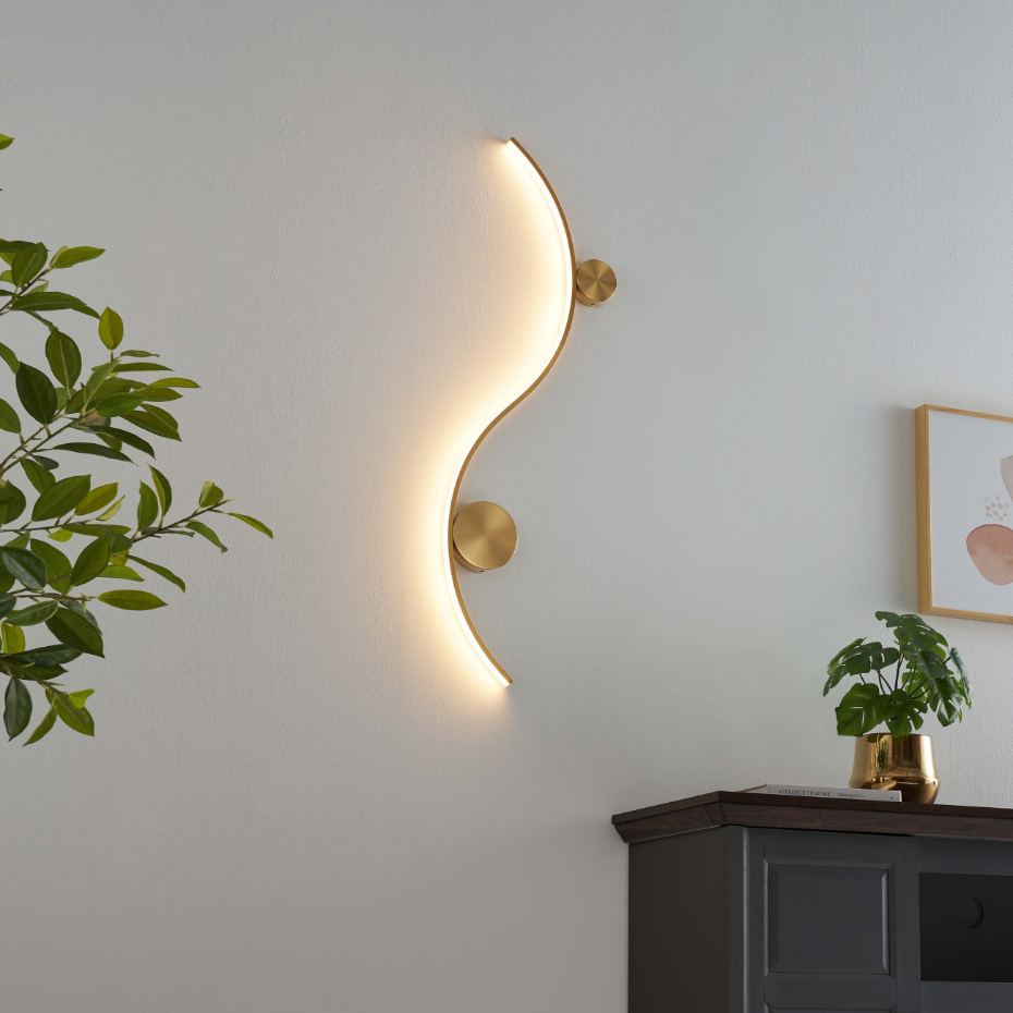 Applique murale avec LED intégrées – CURVA