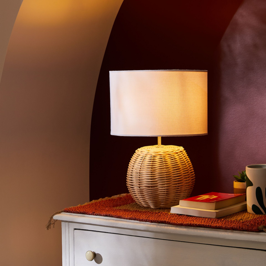 Lampe en rotin et lin, CARTU