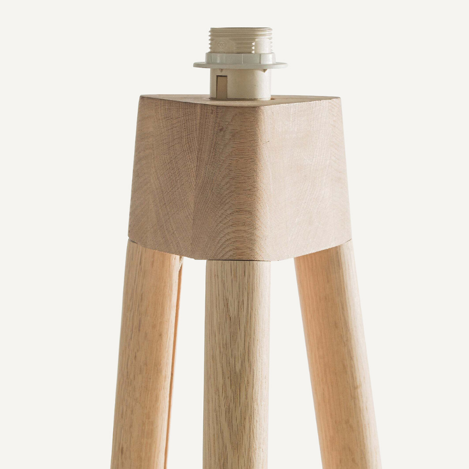 Pied de lampadaire, Epilogon