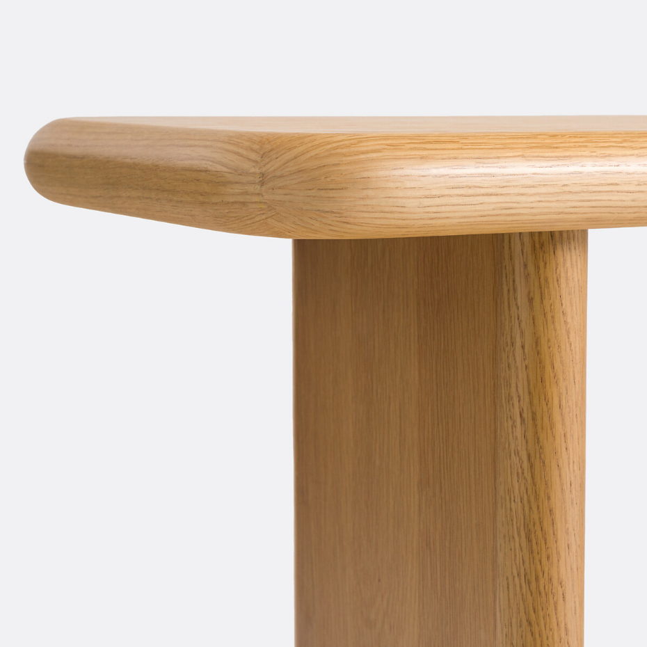 Console en plaqué chêne, Curva