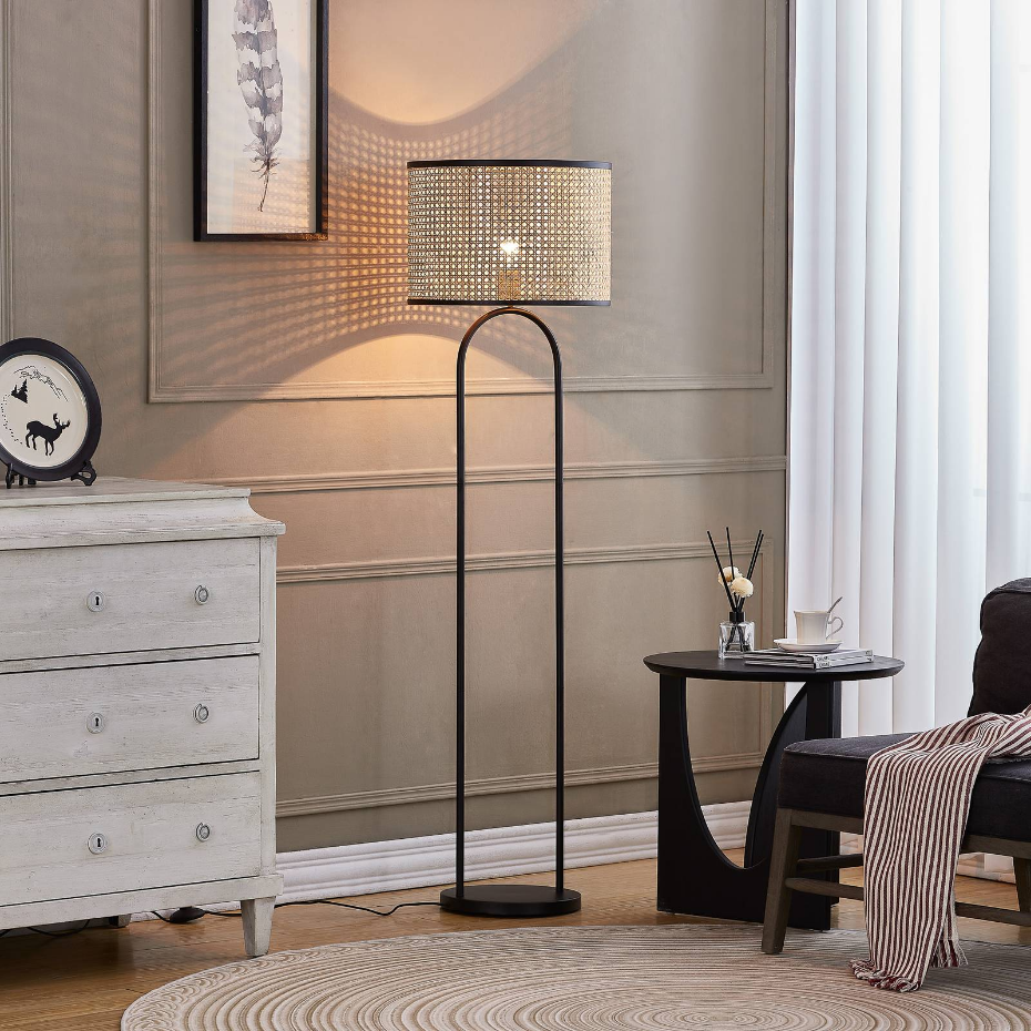 Lampadaire en bois scandinave, Yaelle