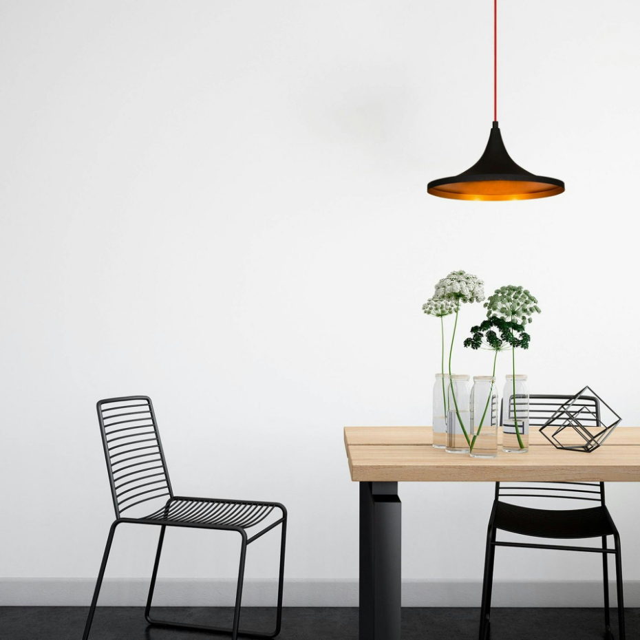 Suspension moderne noire mate câble rouge, forme évasée SILE