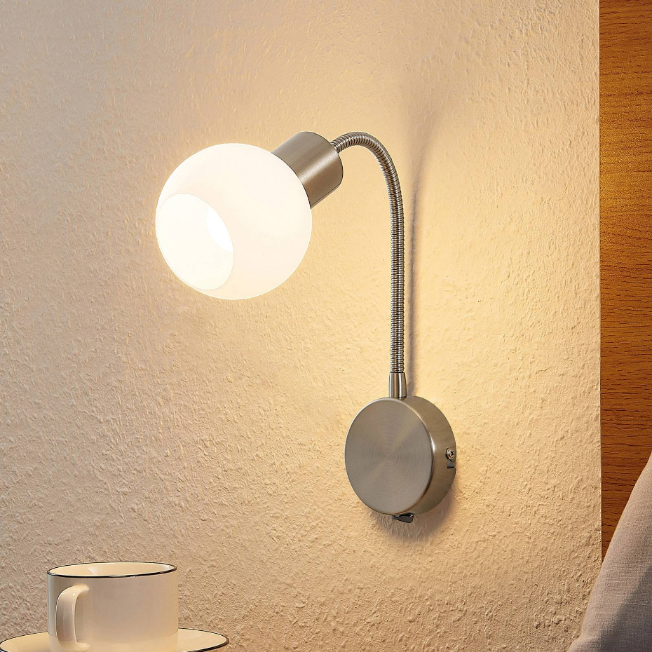 Applique en métal moderne, Lioma