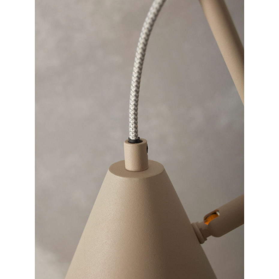 Lampe À Poser Le fer LISBON