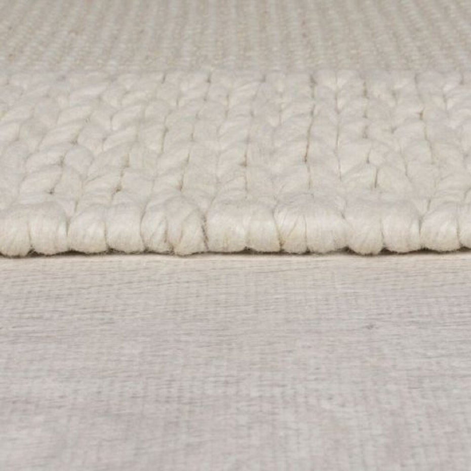 Tapis salon et chambre design tressé en laine PILAT