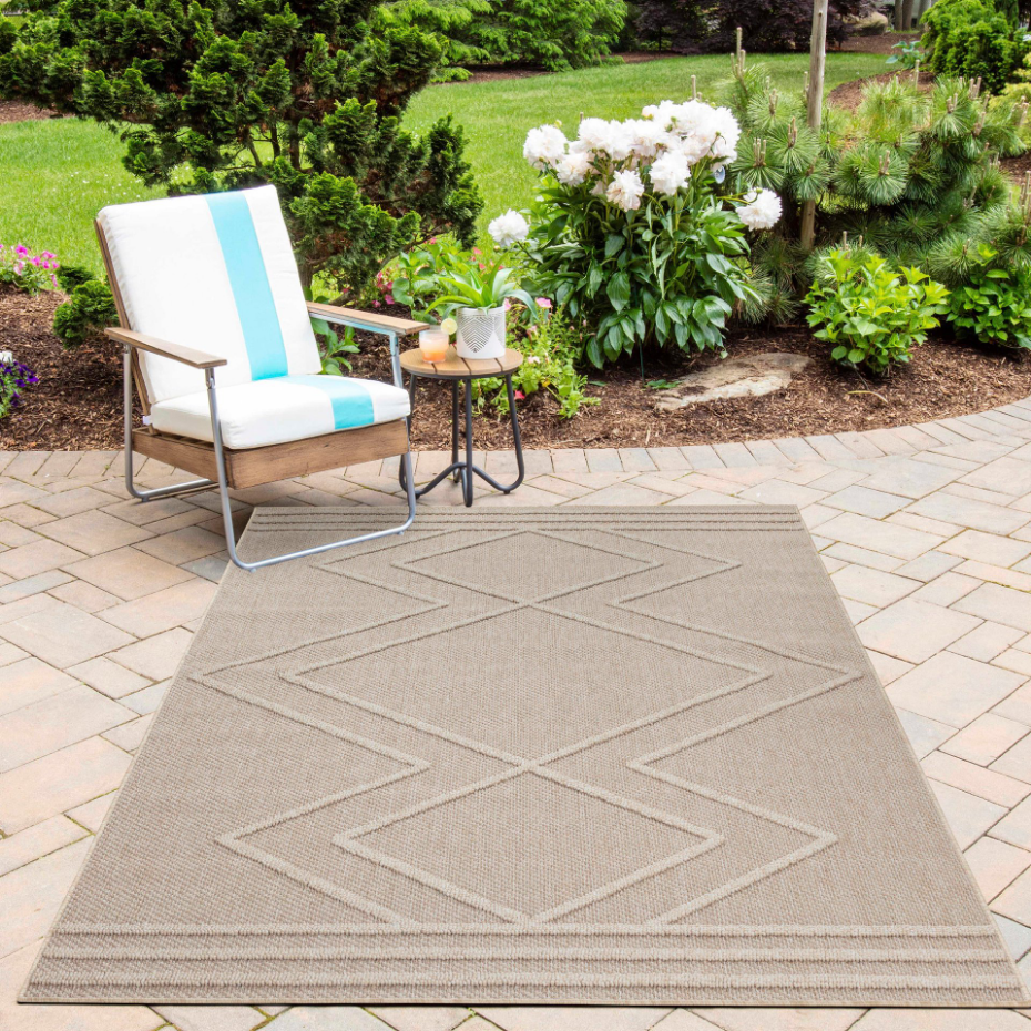 Tapis intérieur extérieur à motif géométrqiue PATARA