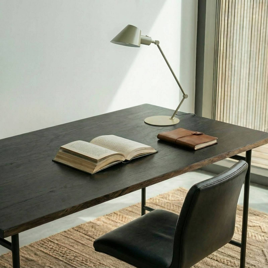 Lampe à poser en métal moderne, Corali