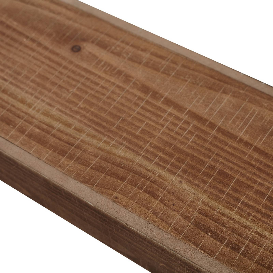 Applique en bois traditionnelle, Vatana