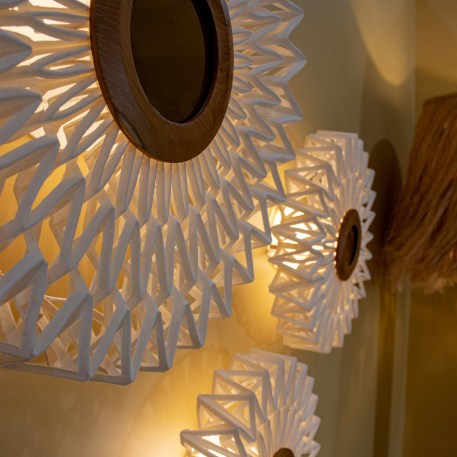 Applique en tissu cassé avec miroir