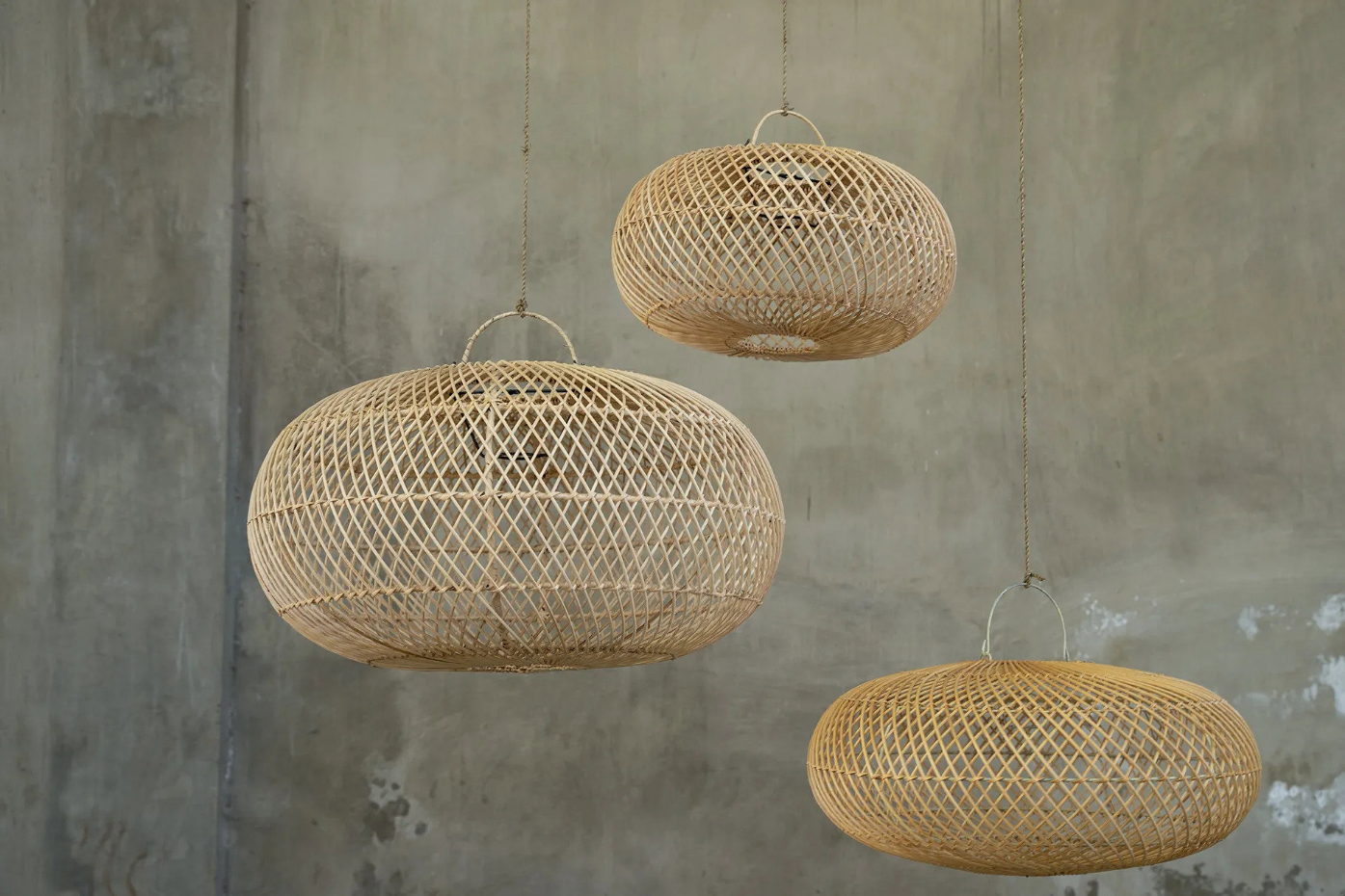 Suspension en rotin WHOLLY