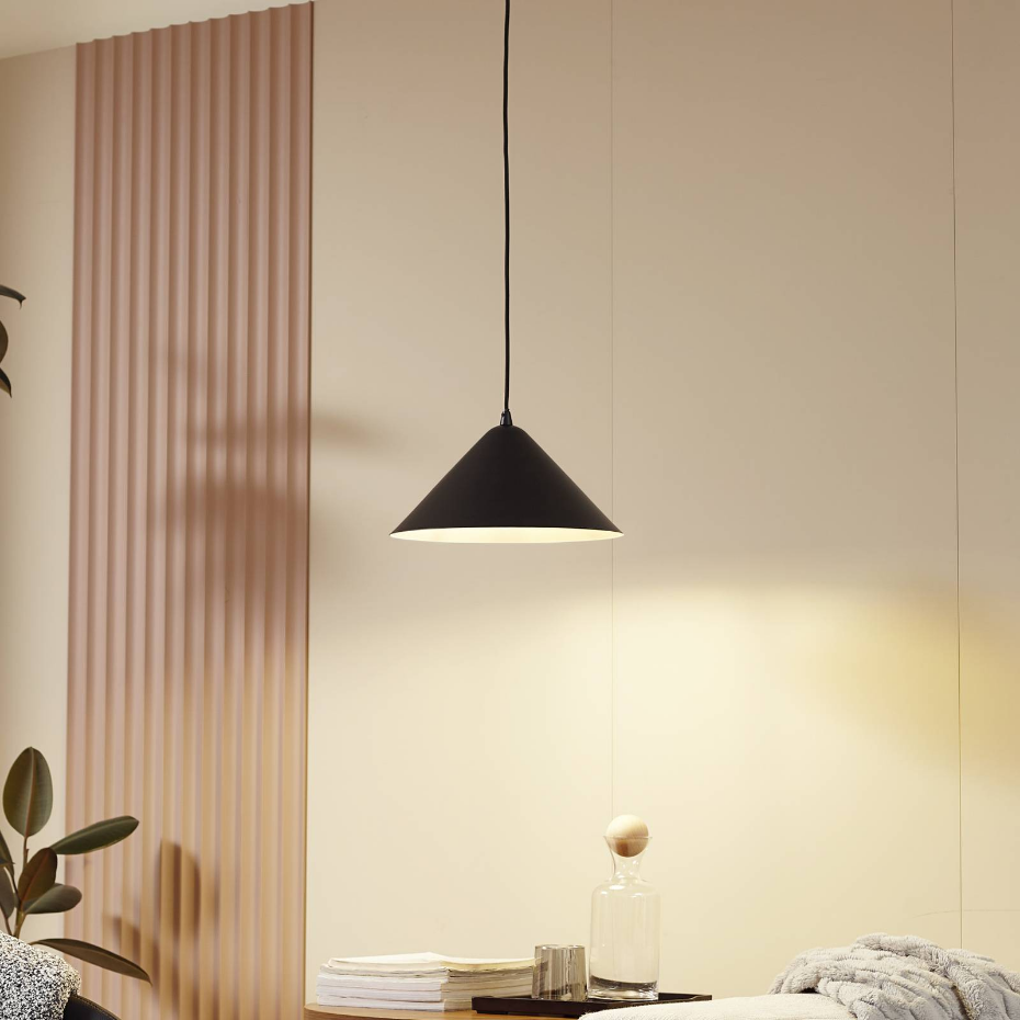 Suspension en métal moderne, Clarine