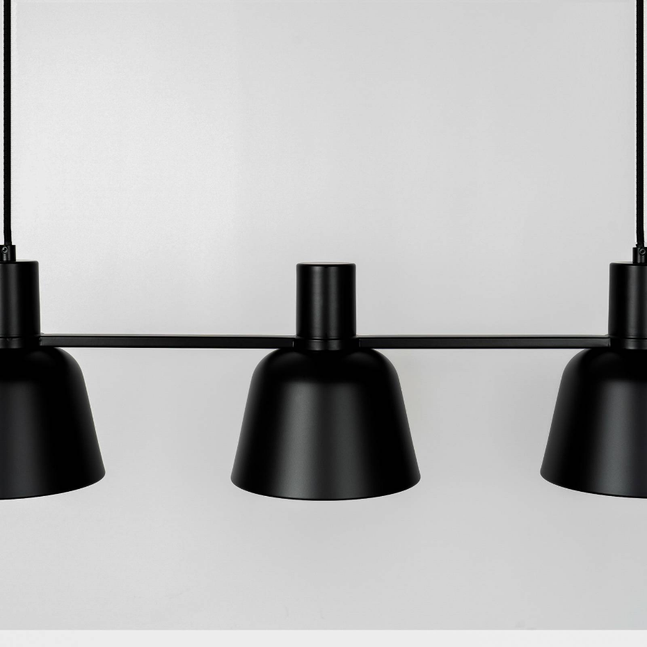 Suspension en métal design, Servan