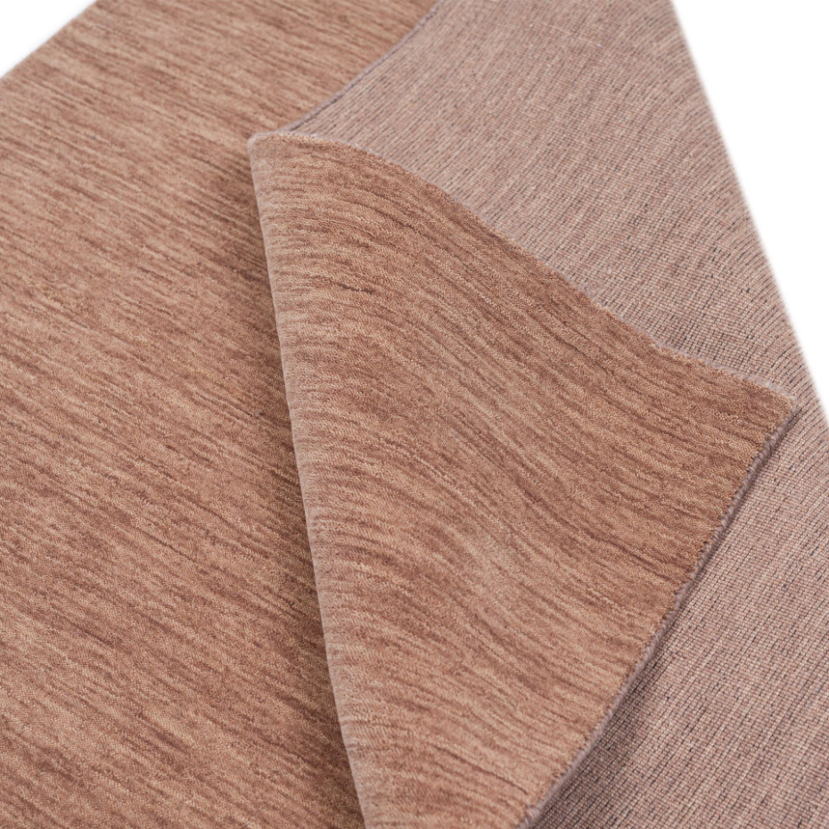 Tapis UNI en laine vierge tissé à la main agréable au toucher