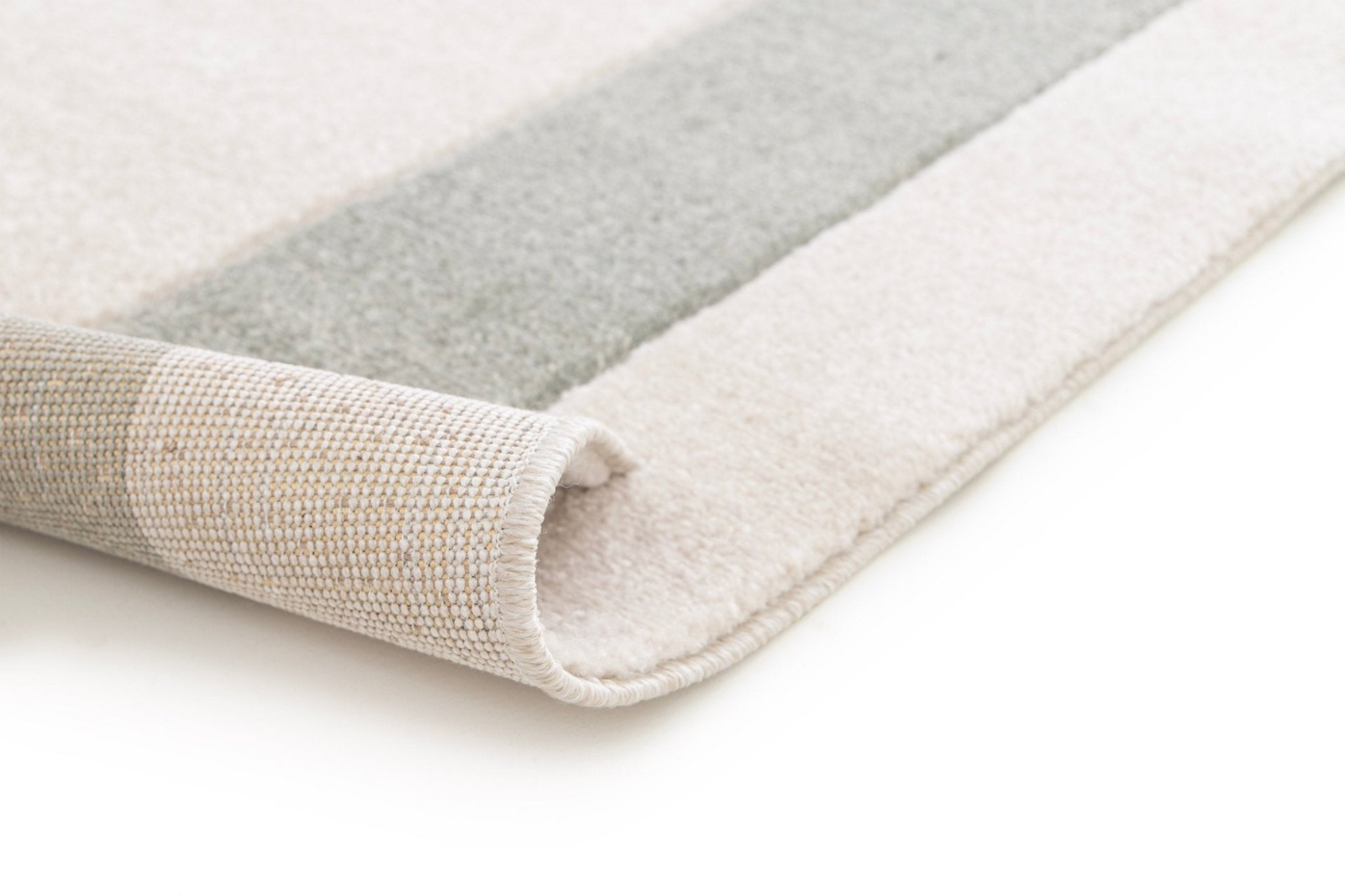 Tapis doux pour un intérieur design WASSILY
