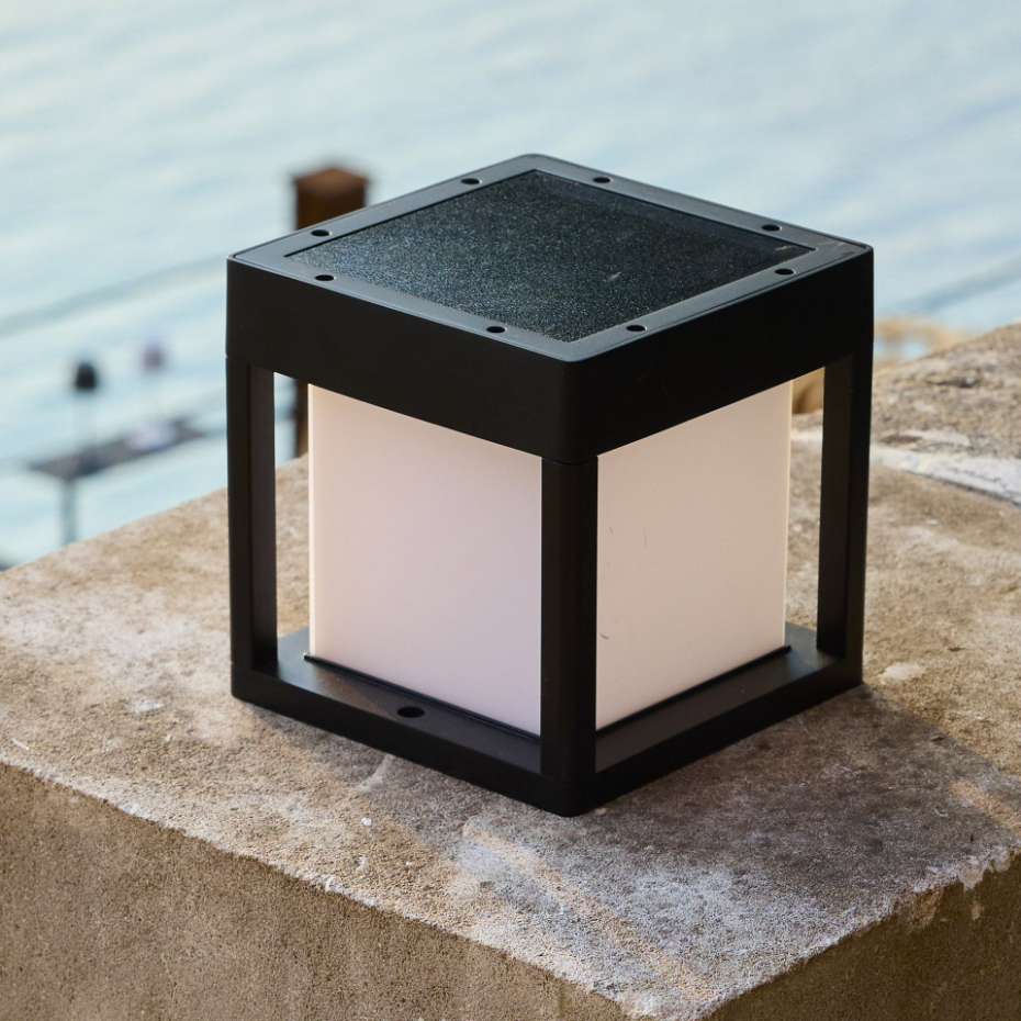 Borne solaire poteau PILARO sensor H15cm