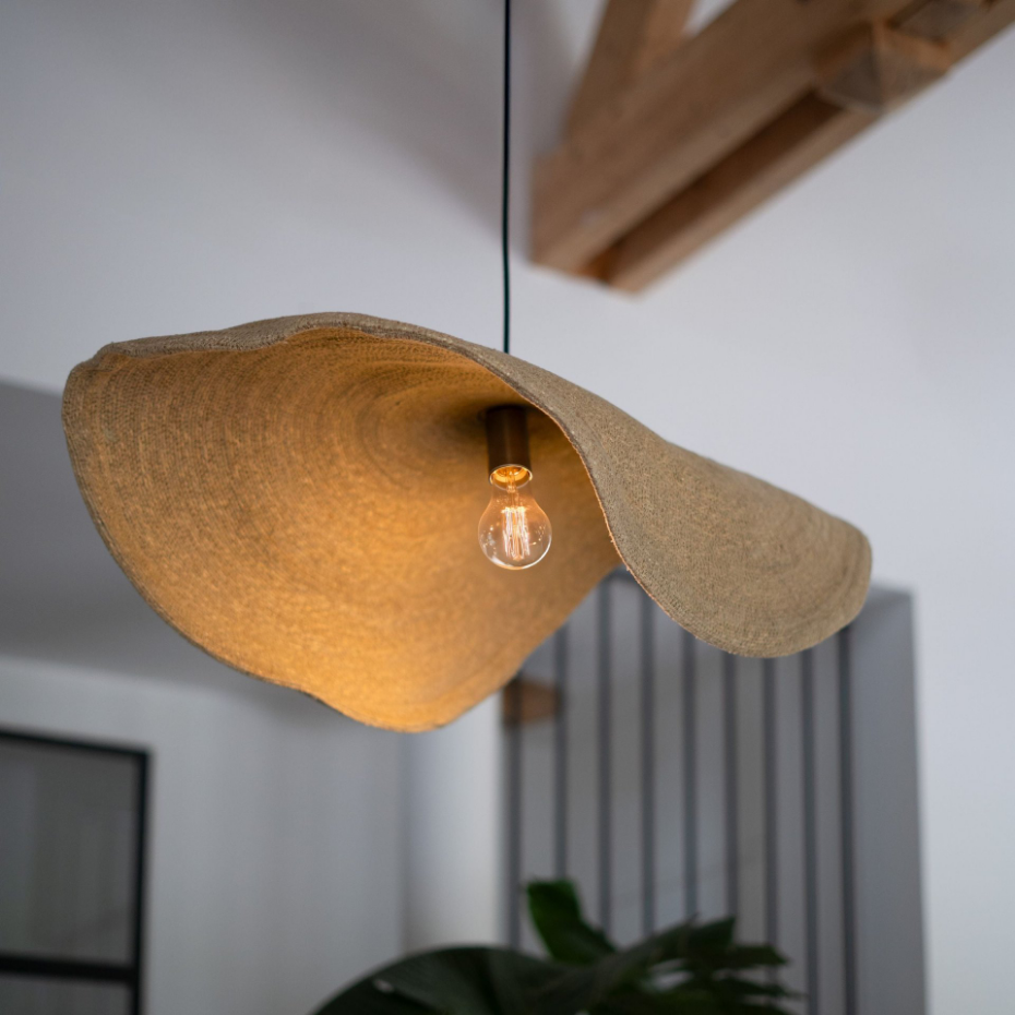 Suspension en matière et métal - MAHO