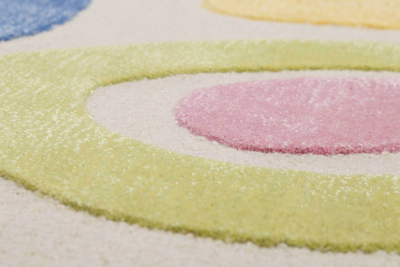 Tapis enfant à poil ras et motifs colorés ,  KIMI