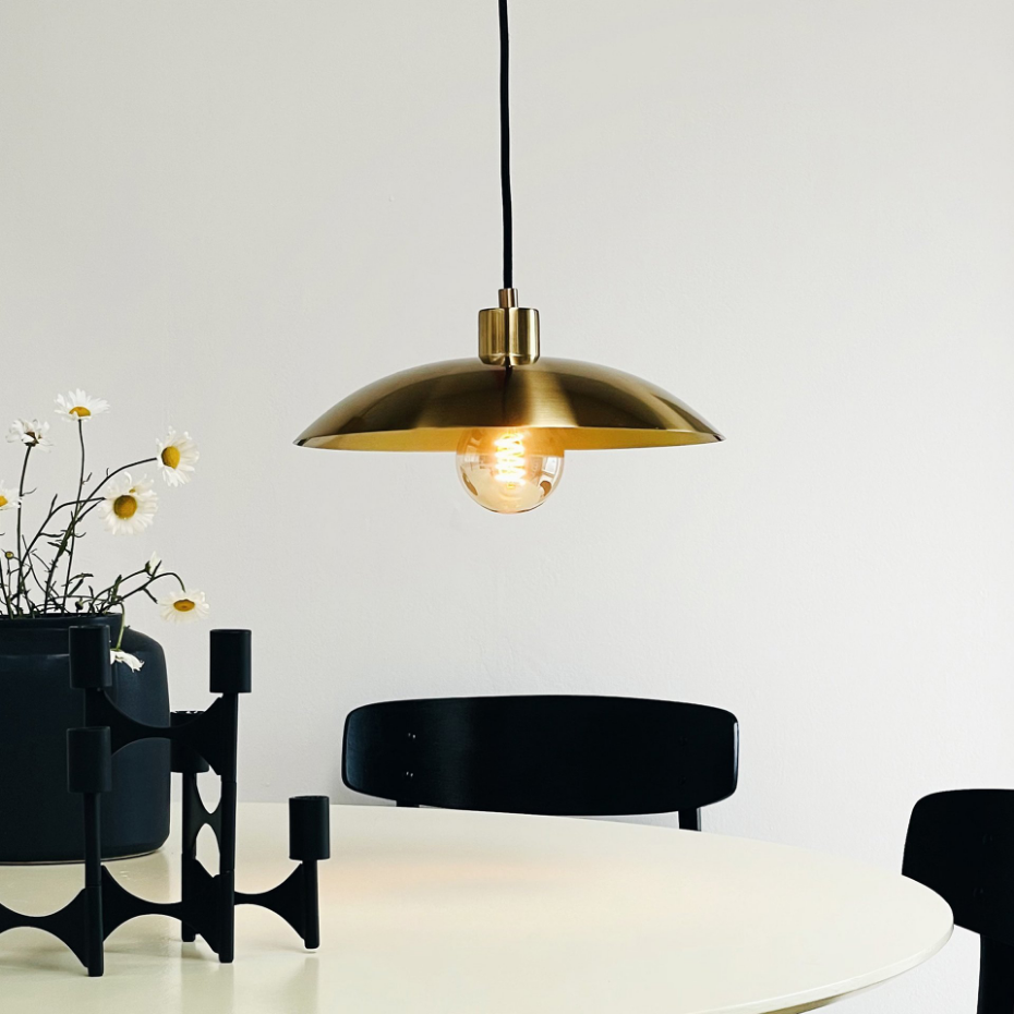 Suspension en métal brass Paris