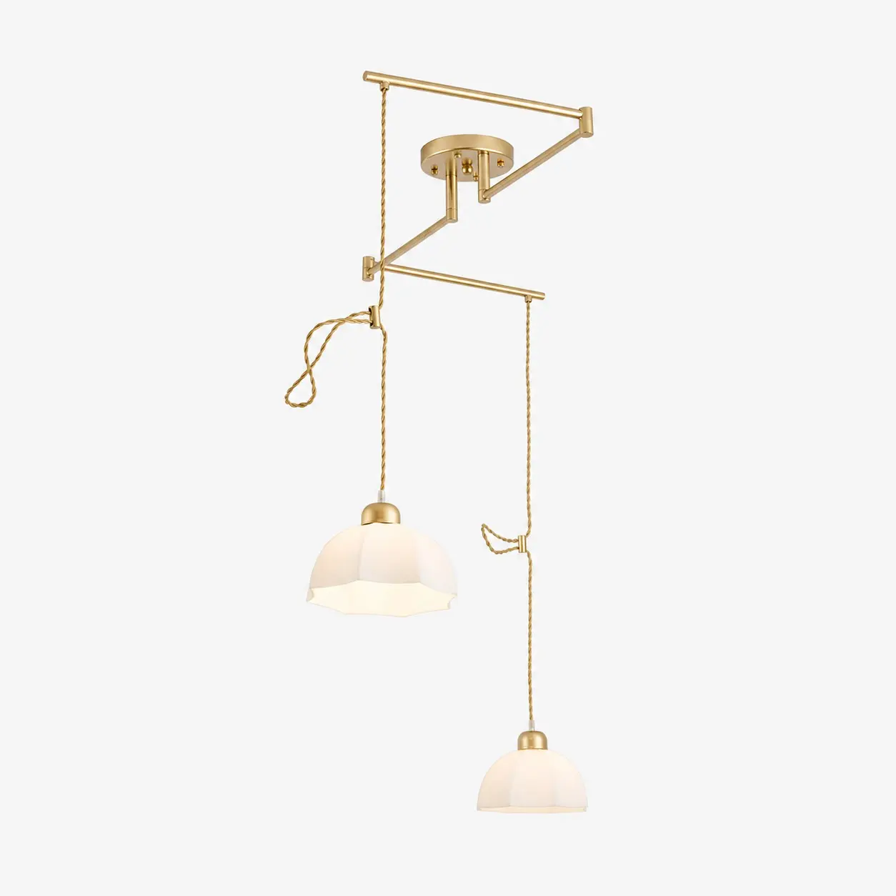Zweiflammige Pendelleuchte im Gold-Stil B