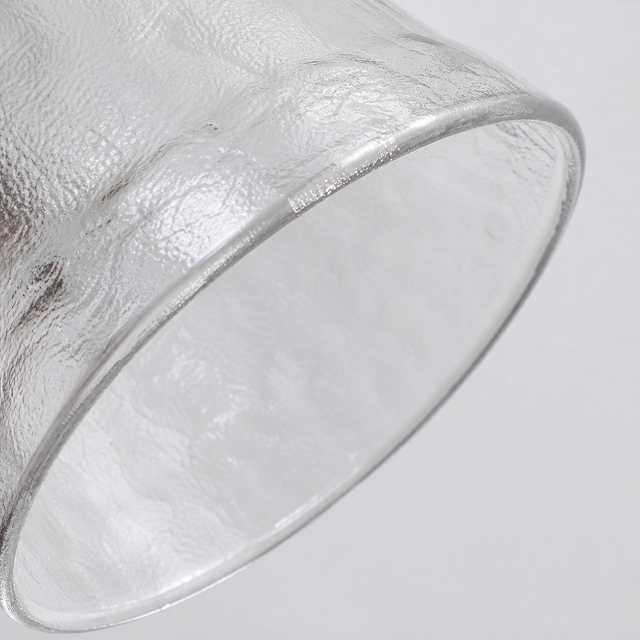 Justerbar armdetalj